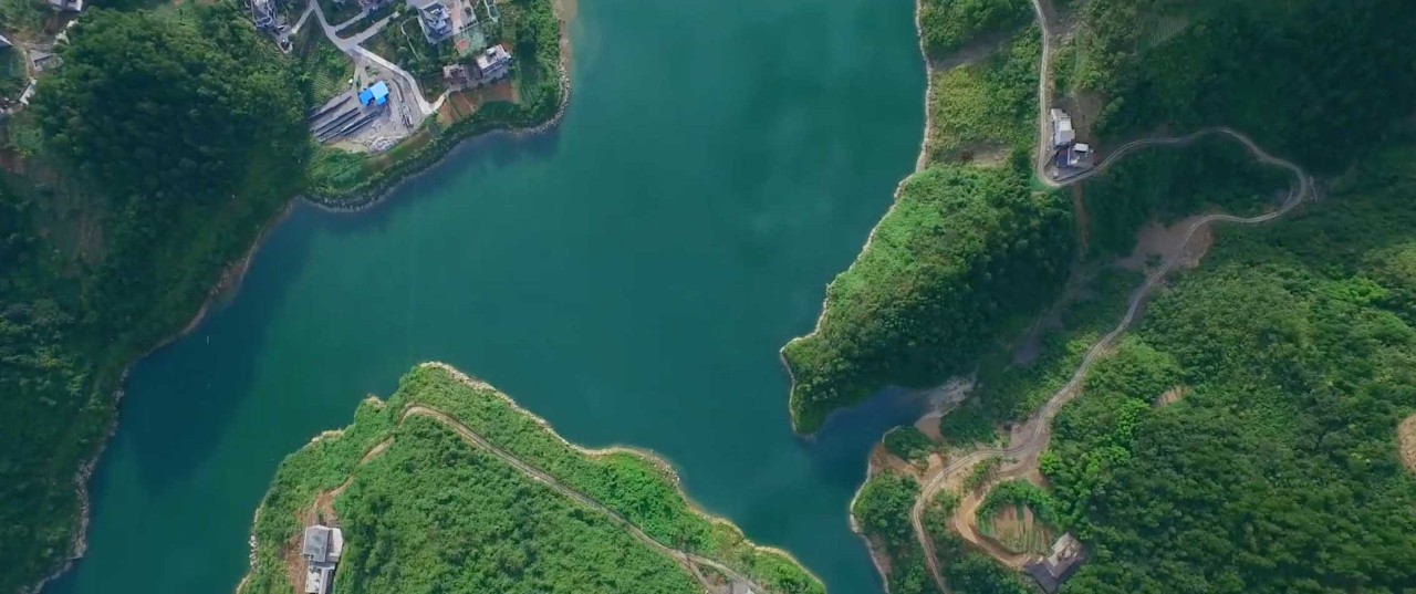 西顾·望城山居，闯入仙境等待一场花开的心动