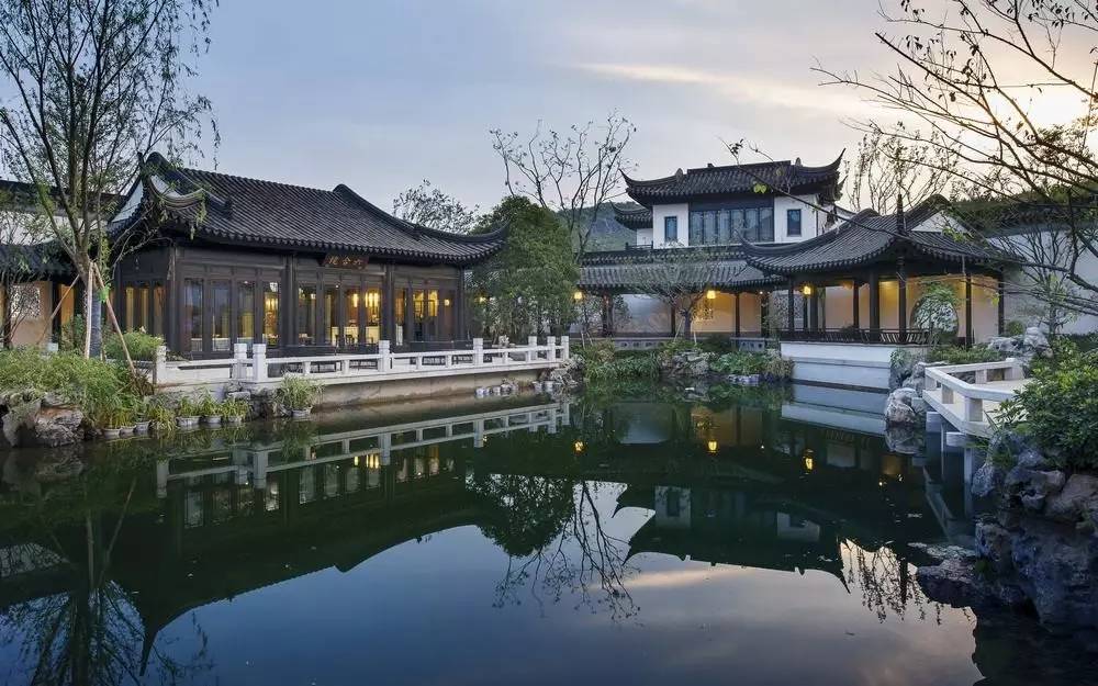 中式豪宅别墅“六合院”设计