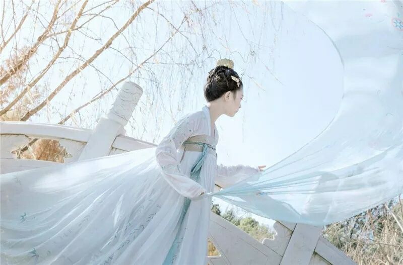 菩提雪慈航净绣花款，汉元素古装汉服