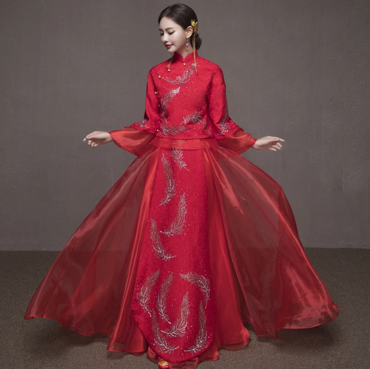 羽毛图案新娘结婚礼服，简约大气中式礼服