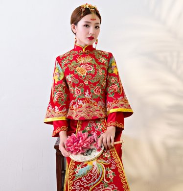 唯美中国风中式礼服，凤牡丹刺绣新娘礼服