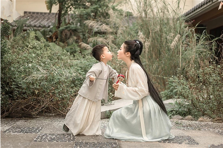 改良复古民族风母子古装襦裙汉服