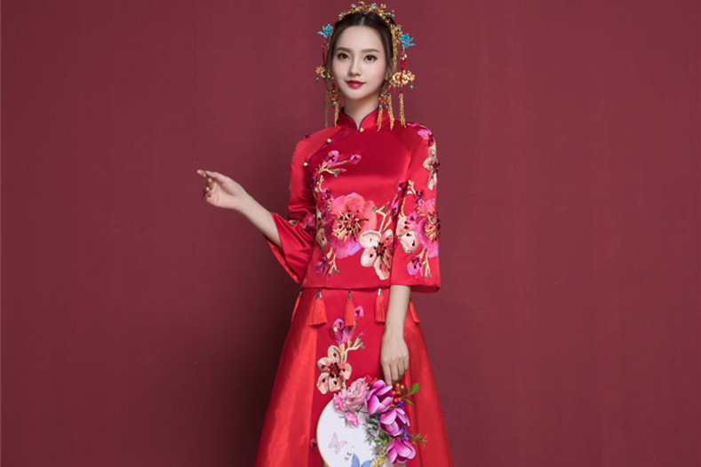 花开富贵中式新娘礼服，苏绣桃花中袖敬酒服