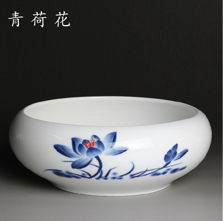 两款花卉图案青花茶洗水盂