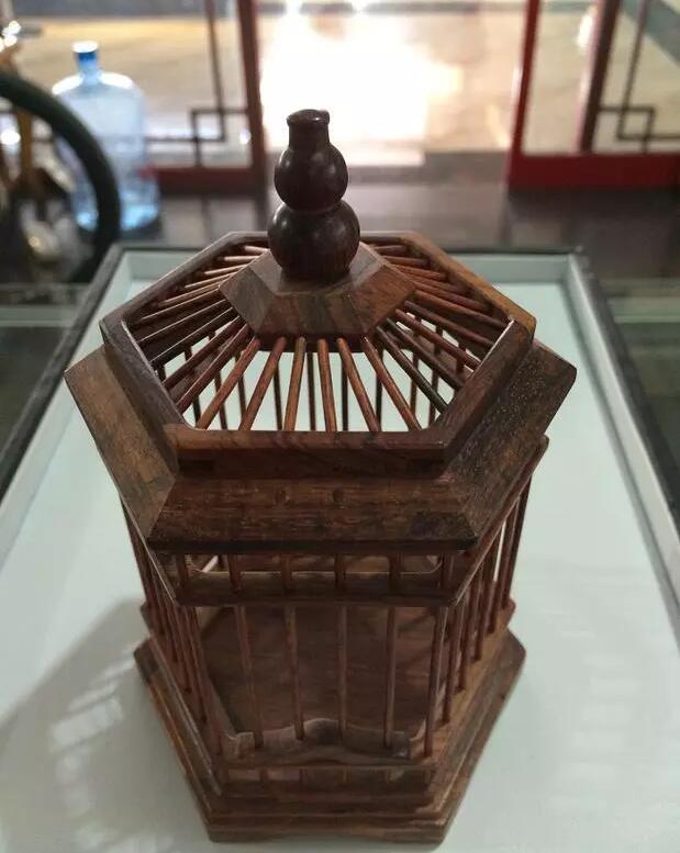 黄花梨蝈蝈笼