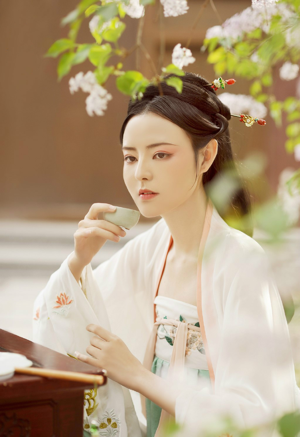 古装摄影：绣球花人像摄影
