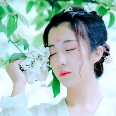 清新绣球花女生头像，唯美古风真人头像