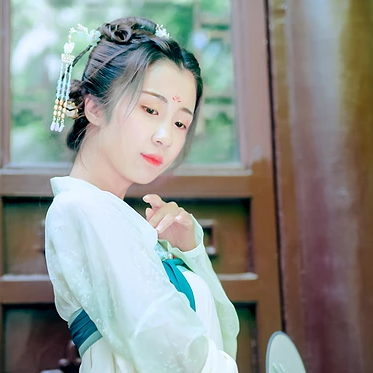 清新绣球花女生头像，唯美古风真人头像
