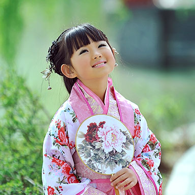 超萌粉色小花仙带团扇女孩头像，唯美古风真人