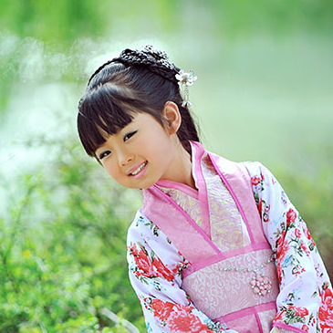 超萌粉色小花仙带团扇女孩头像，唯美古风真人
