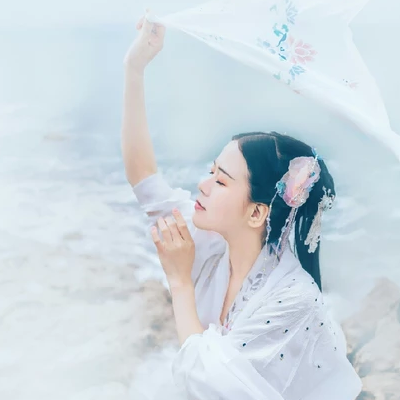 朦胧仙缘女生头像，唯美古风真人头像