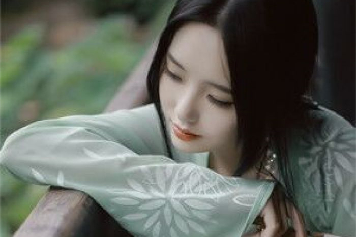 汉服美女慧质兰心古风头像，好看的女生qq头像